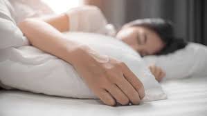 Empat Bahaya yang Timbul Jika Sering Tidur Setelah Sahur – FAJAR 2