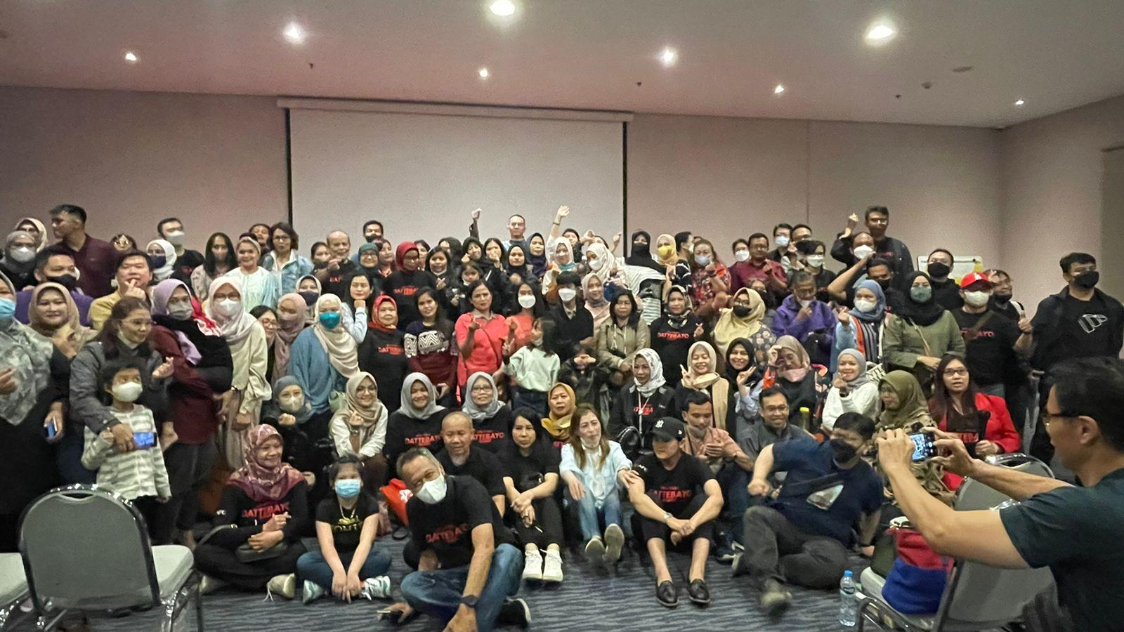 Ketika Pandemi Membuka Jalan Baru: Nyayu Miranti dan Gerakan Pemberdayaan Ribuan Perempuan Lewat Bisnis Farmasi 3 Ketika Pandemi Membuka Jalan Baru: Nyayu Miranti dan Gerakan Pemberdayaan Ribuan Perempuan Lewat Bisnis Farmasi 2