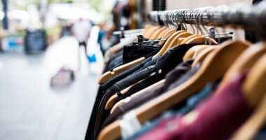 Model Baju Batik Wanita Terbaru 2026 (Ilustrasi/Pixabay)