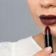 warna lipstik untuk bibir gelap